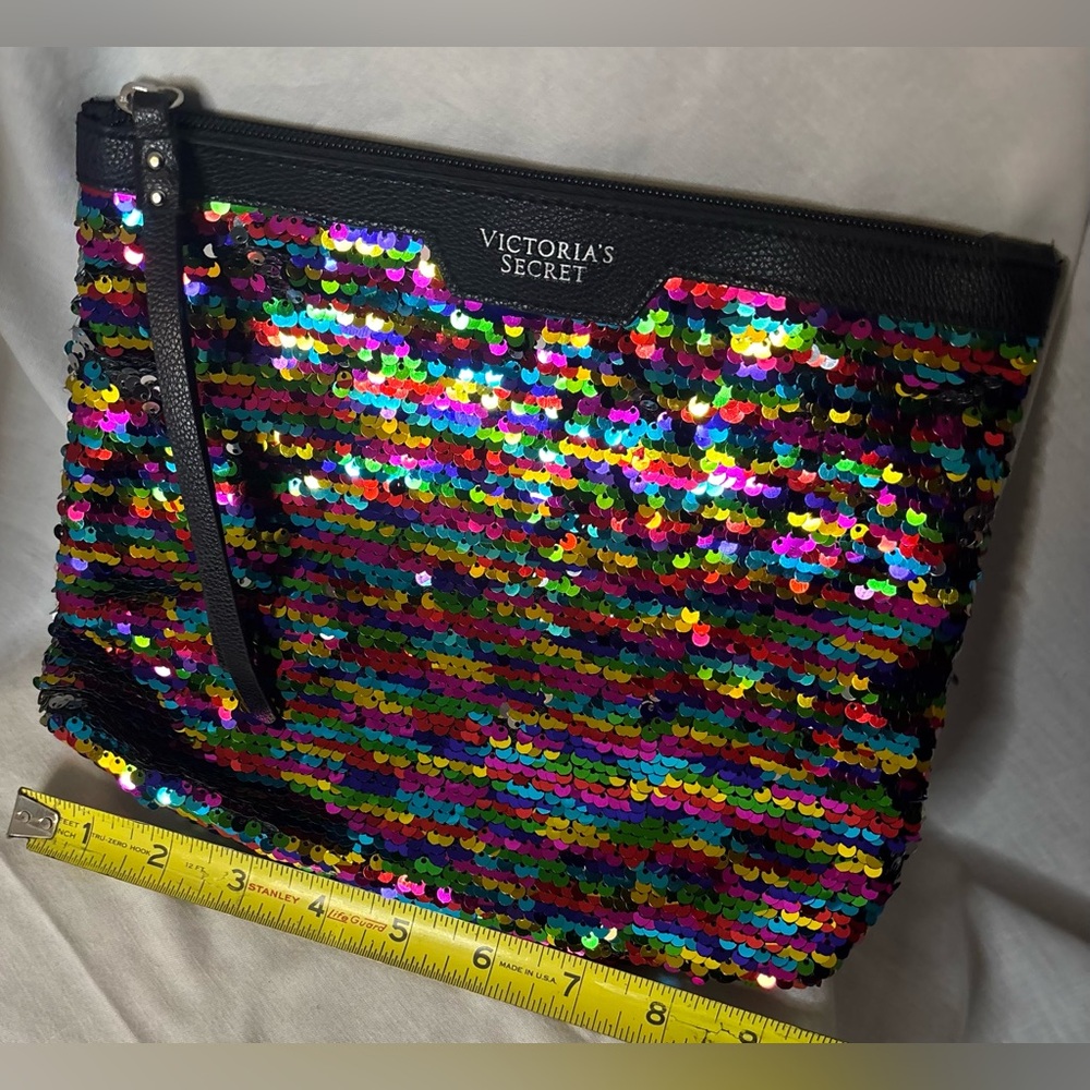 Set of 2 PINK Victoria's Secret Multicolor and Ipsy Gold Sequin Clutch Set- GUC - Picture 12 of 16